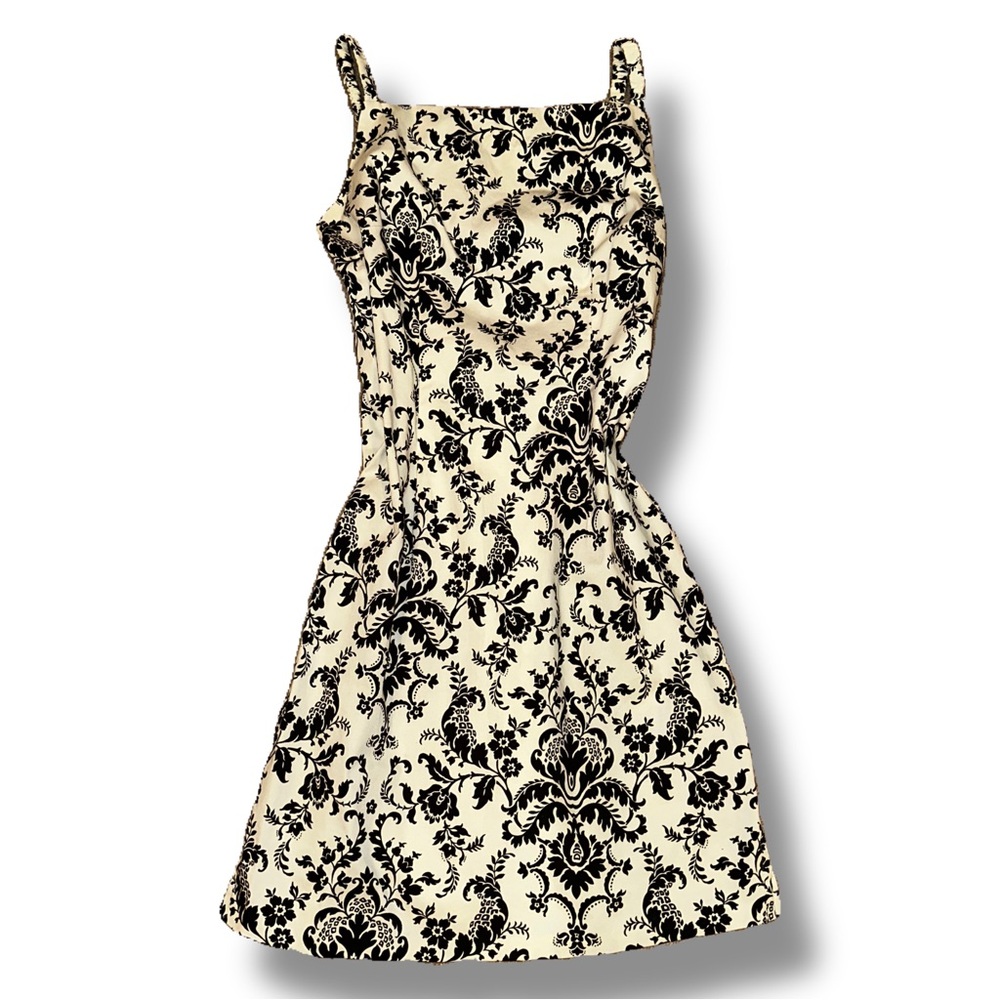 Elegant Damask Print Dress